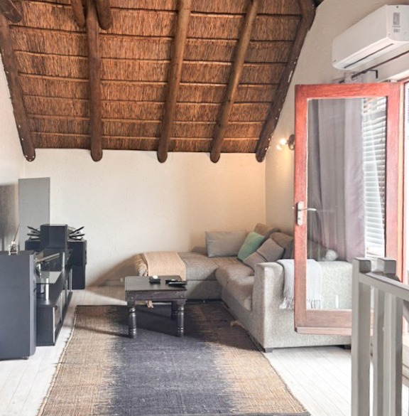 2 Bedroom Property for Sale in Lonehill Gauteng