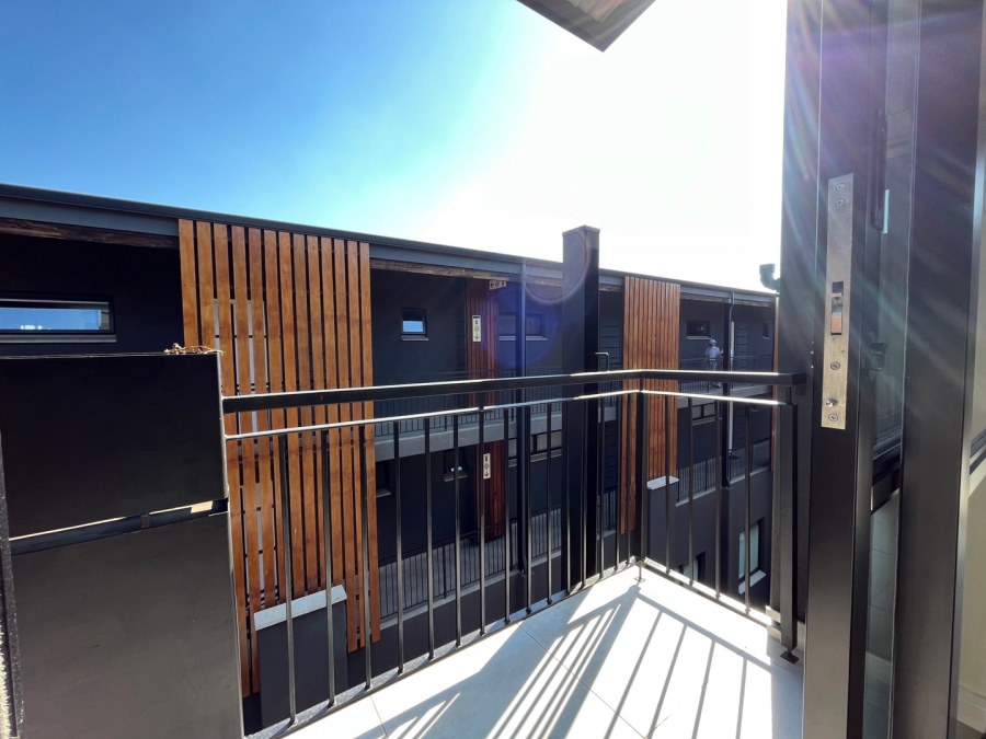 1 Bedroom Property for Sale in Hyde Park Gauteng