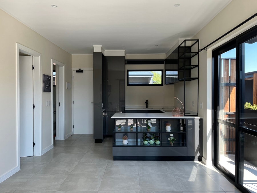 1 Bedroom Property for Sale in Hyde Park Gauteng