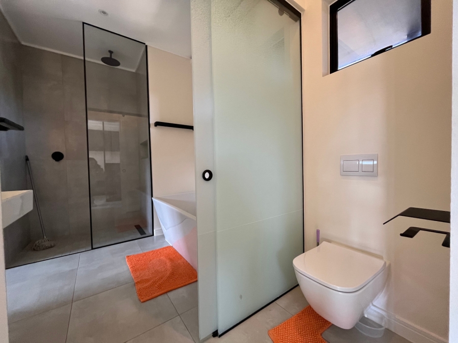 1 Bedroom Property for Sale in Hyde Park Gauteng