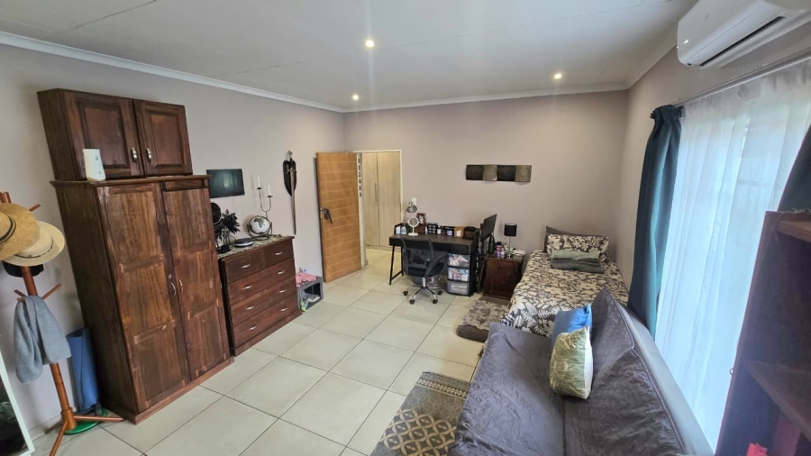 To Let 5 Bedroom Property for Rent in Wierda Park Gauteng