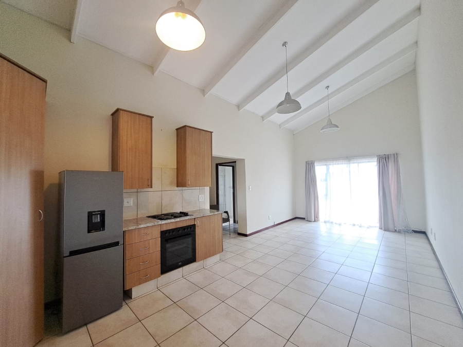 To Let 2 Bedroom Property for Rent in Greenstone Hill Gauteng