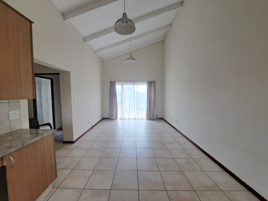 To Let 2 Bedroom Property for Rent in Greenstone Hill Gauteng