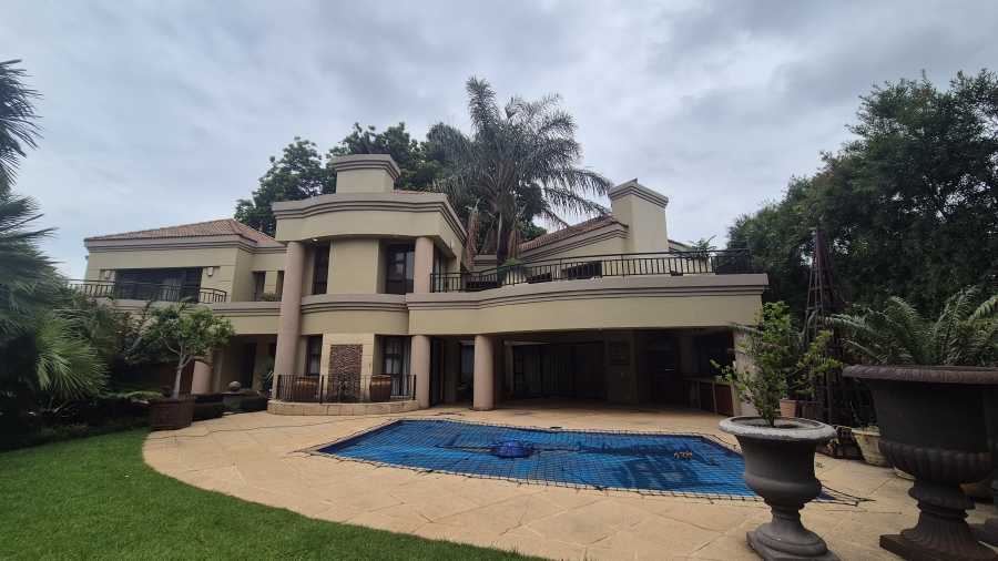 To Let 4 Bedroom Property for Rent in Bedfordview Gauteng