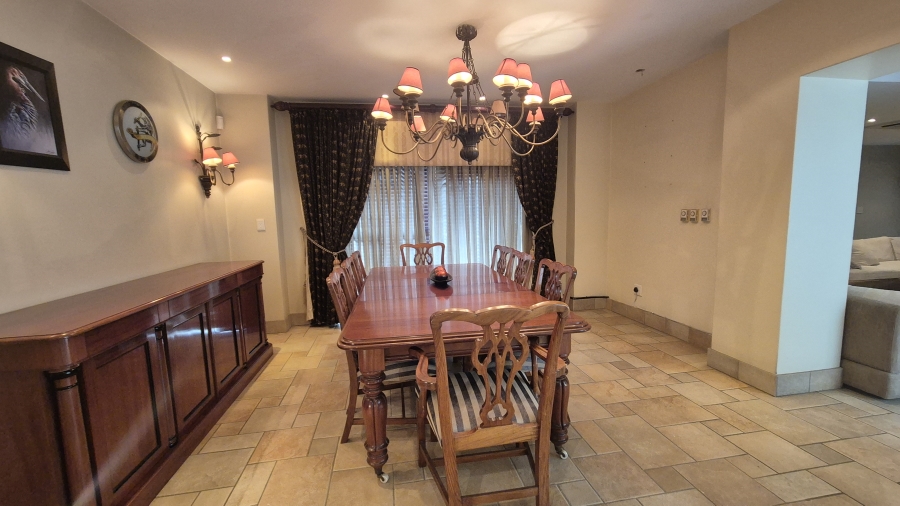 To Let 4 Bedroom Property for Rent in Bedfordview Gauteng