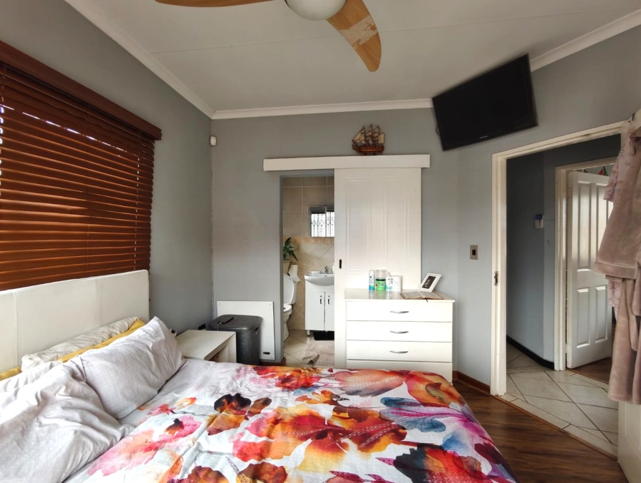 3 Bedroom Property for Sale in Florentia Gauteng