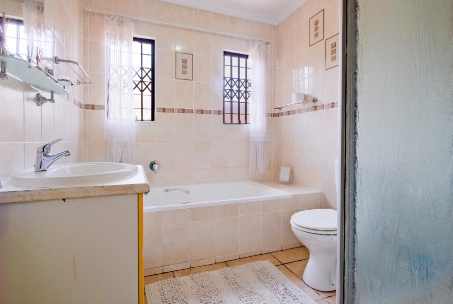 3 Bedroom Property for Sale in Noordhang Gauteng