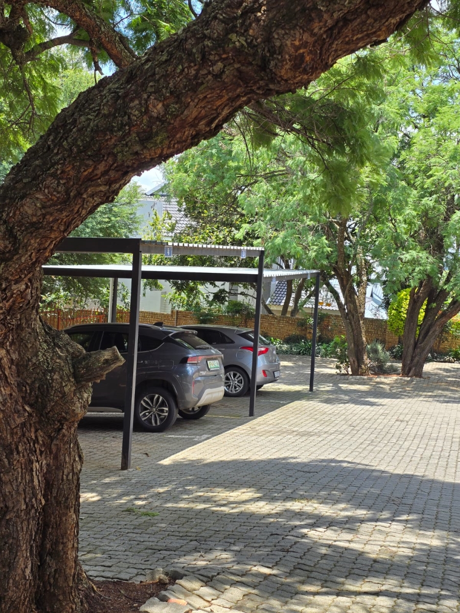 2 Bedroom Property for Sale in Amorosa Gauteng