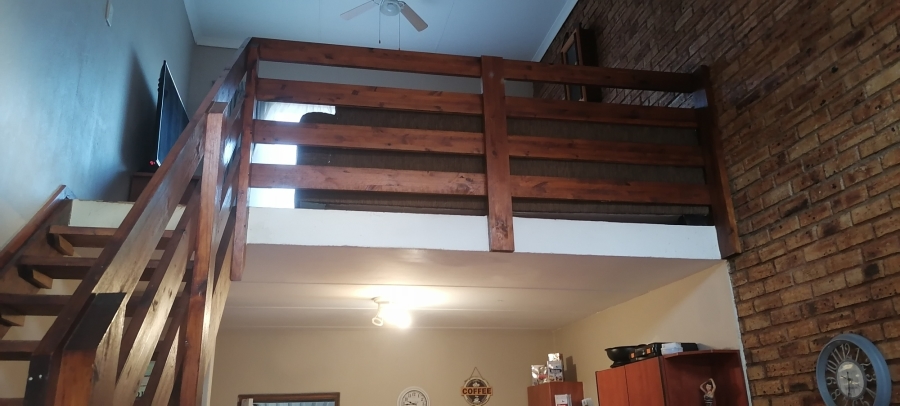 2 Bedroom Property for Sale in Honeydew Gauteng