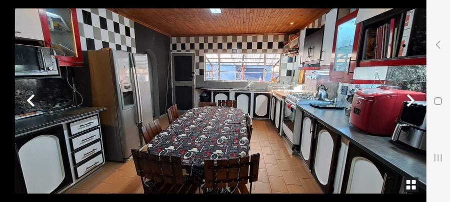 To Let 5 Bedroom Property for Rent in Luipaardsvlei Gauteng