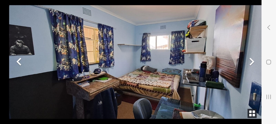 To Let 5 Bedroom Property for Rent in Luipaardsvlei Gauteng