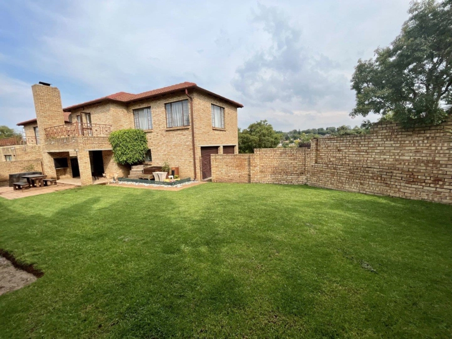 3 Bedroom Property for Sale in Randpark Ridge Gauteng