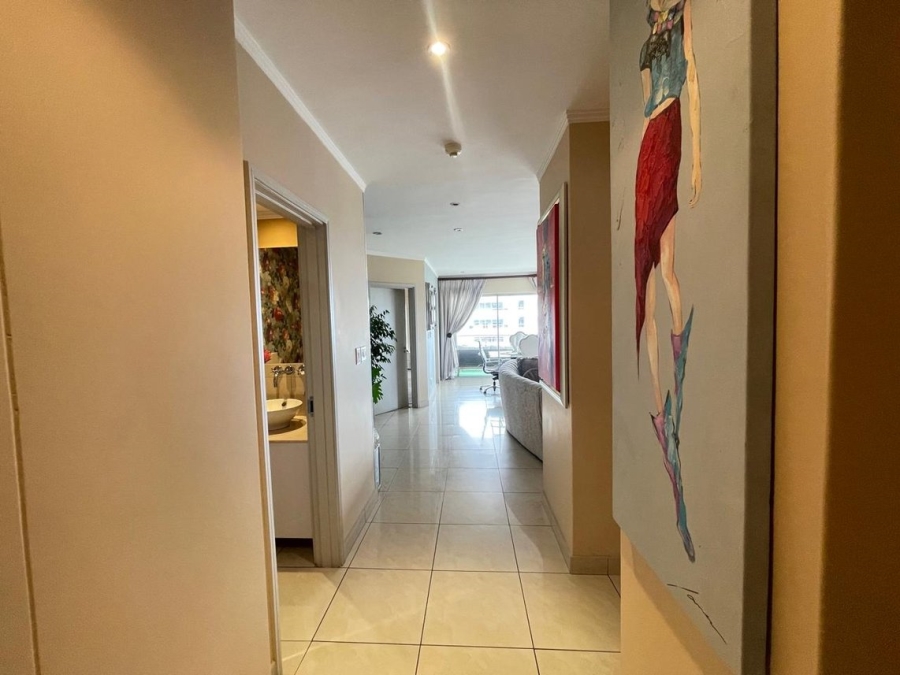 2 Bedroom Property for Sale in Sandhurst Gauteng