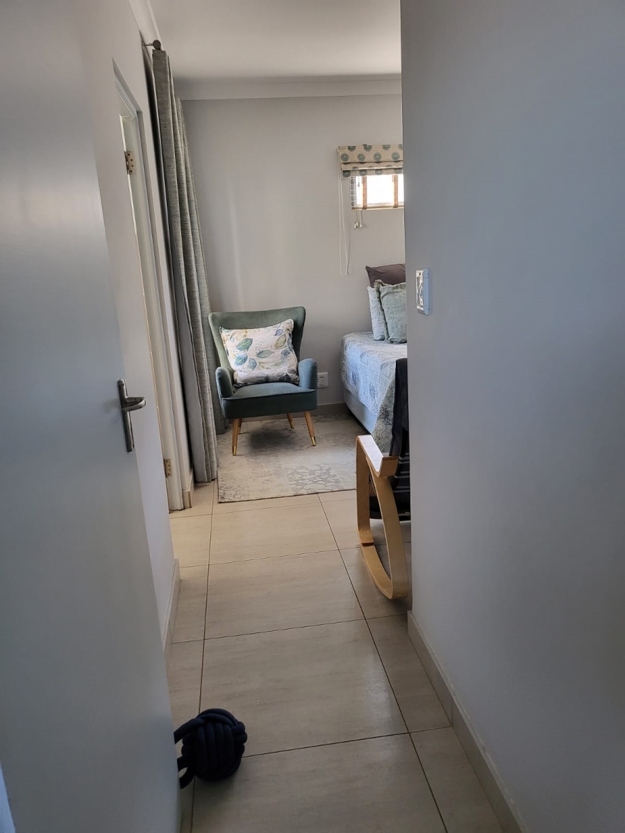 To Let 3 Bedroom Property for Rent in Rua Vista Gauteng