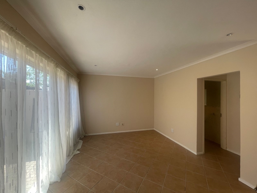 To Let 2 Bedroom Property for Rent in Pretoria North Gauteng