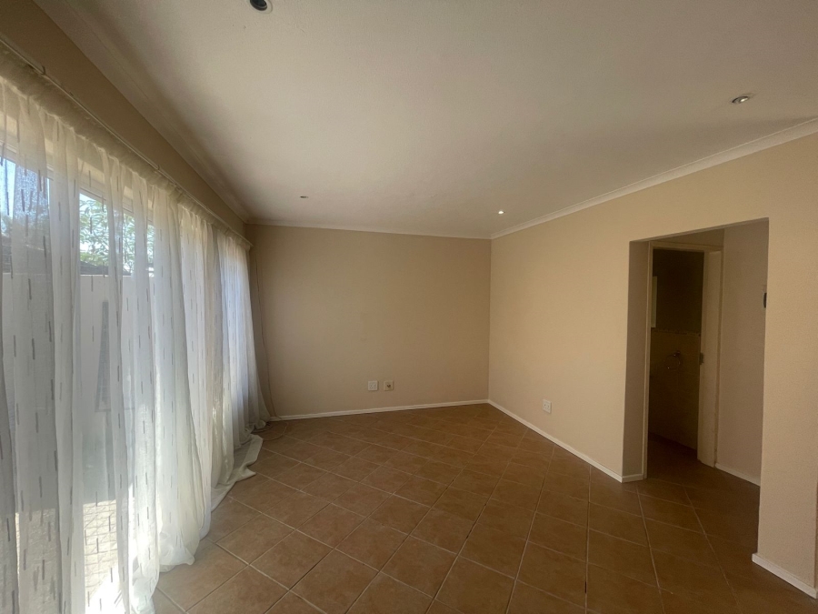 To Let 2 Bedroom Property for Rent in Pretoria North Gauteng