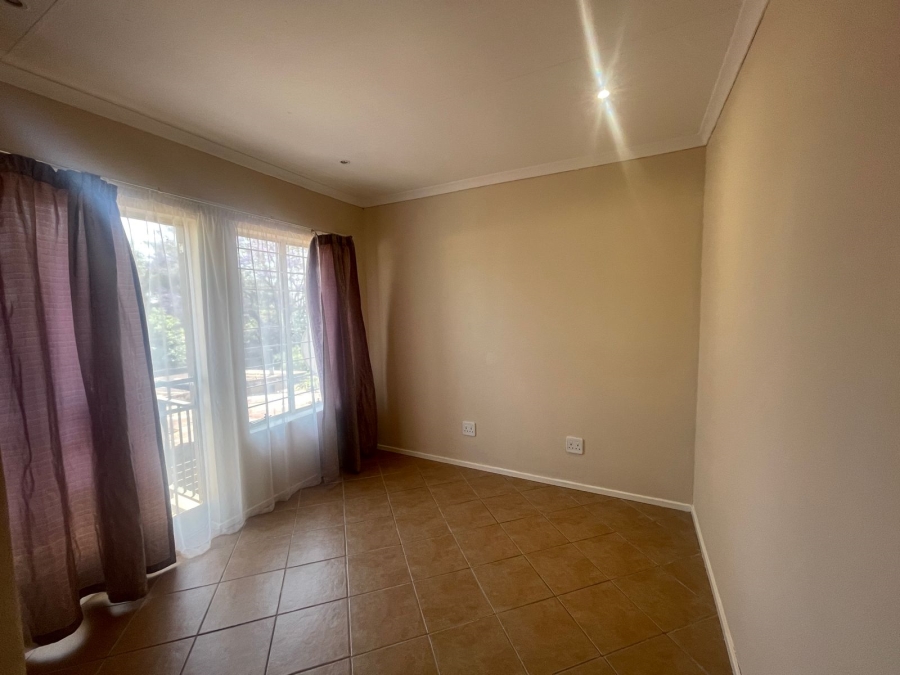 To Let 2 Bedroom Property for Rent in Pretoria North Gauteng