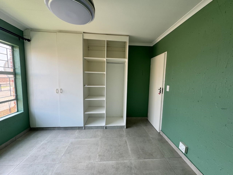 To Let 2 Bedroom Property for Rent in Arundo Estate Gauteng