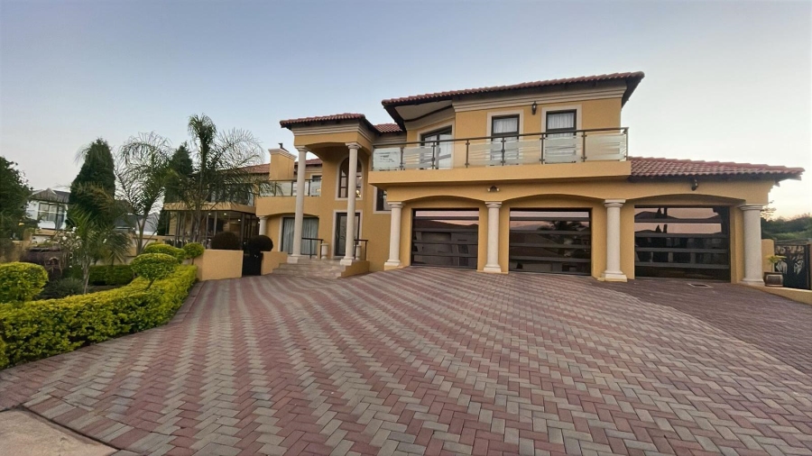 To Let 6 Bedroom Property for Rent in Monavoni Gauteng
