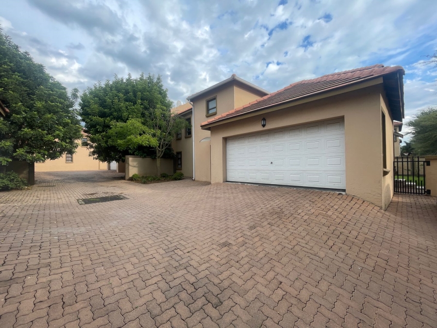 4 Bedroom Property for Sale in Valley View Estate Gauteng
