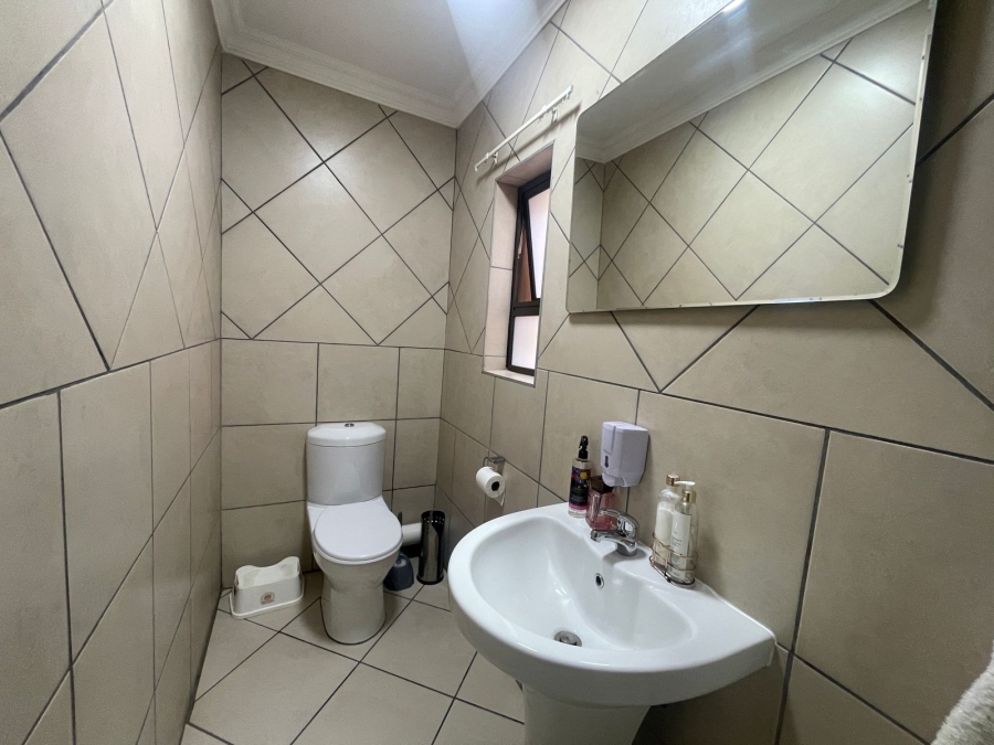4 Bedroom Property for Sale in Valley View Estate Gauteng