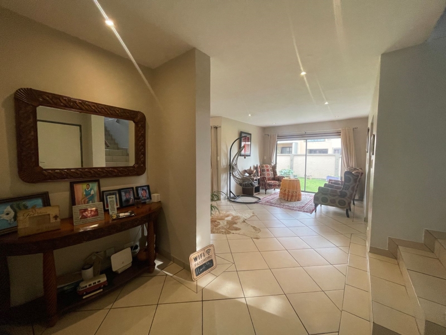 4 Bedroom Property for Sale in Valley View Estate Gauteng