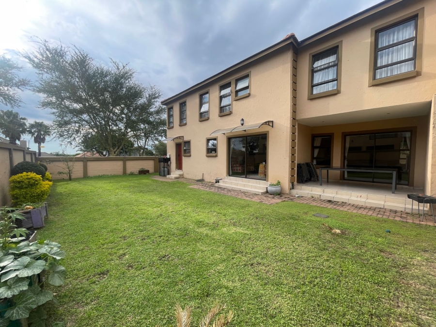 4 Bedroom Property for Sale in Valley View Estate Gauteng