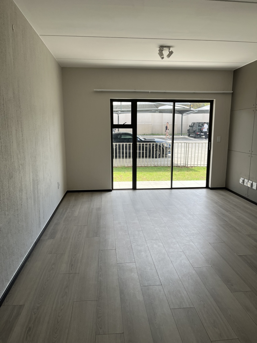 2 Bedroom Property for Sale in Broadacres Gauteng