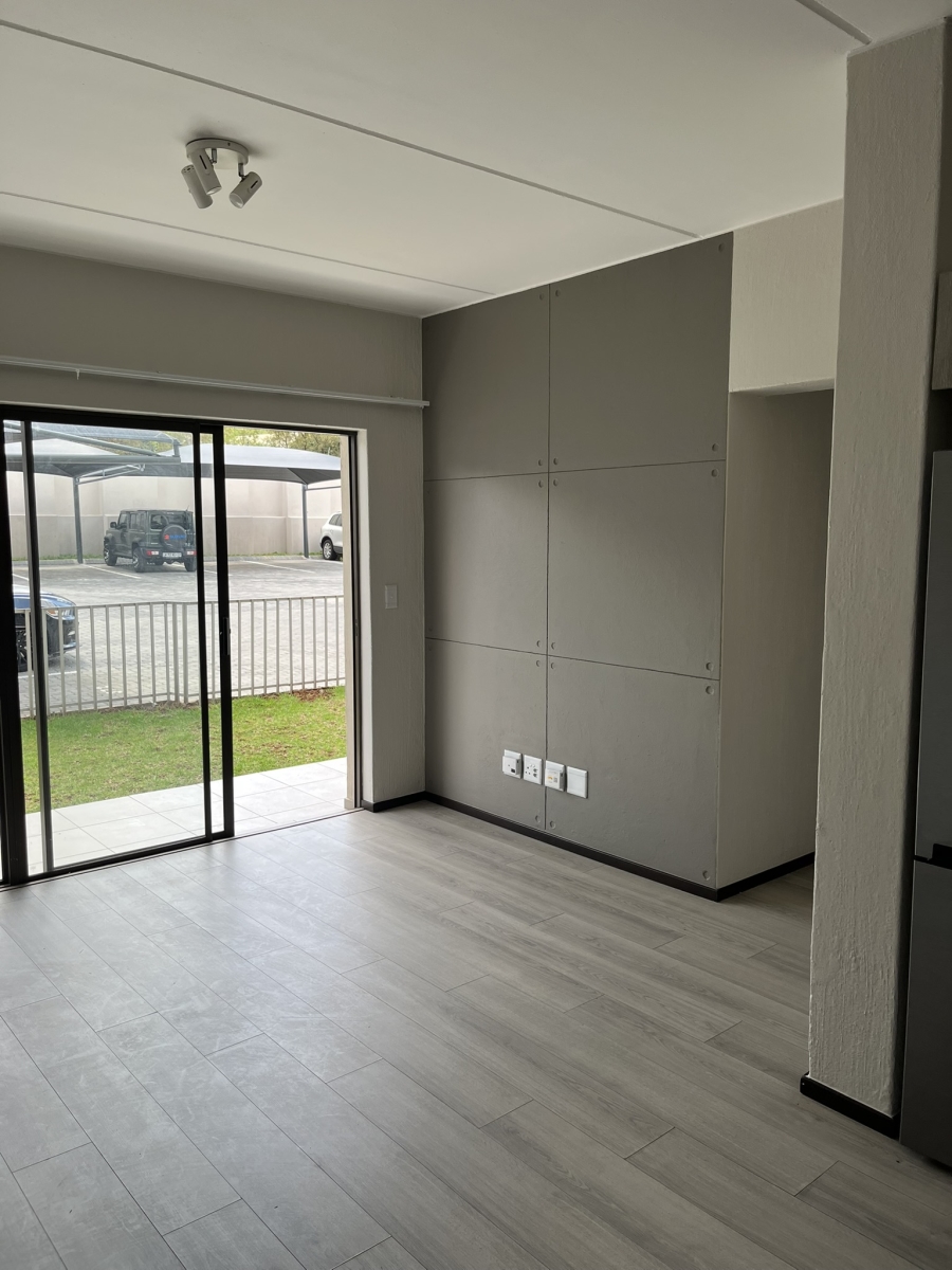 2 Bedroom Property for Sale in Broadacres Gauteng