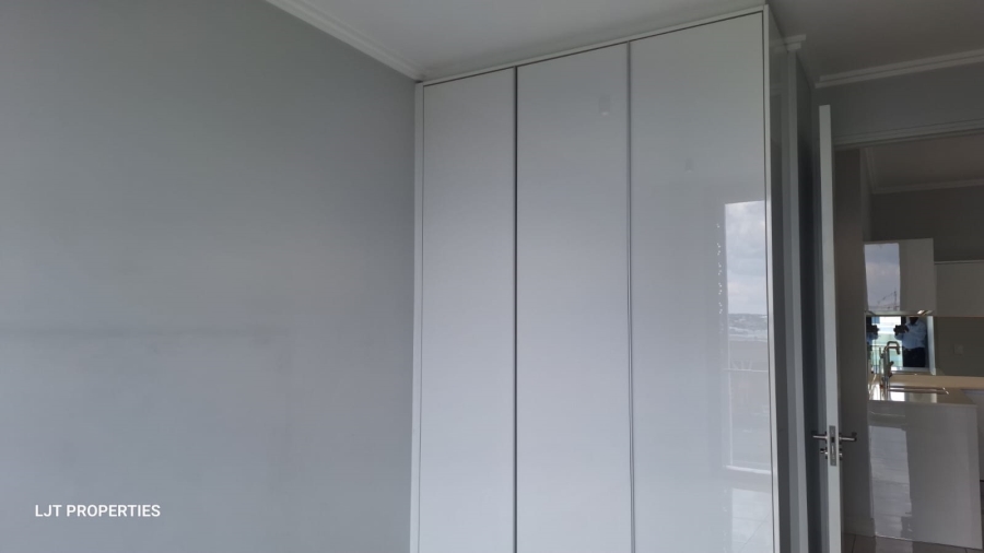 To Let 2 Bedroom Property for Rent in Waterfall Gauteng