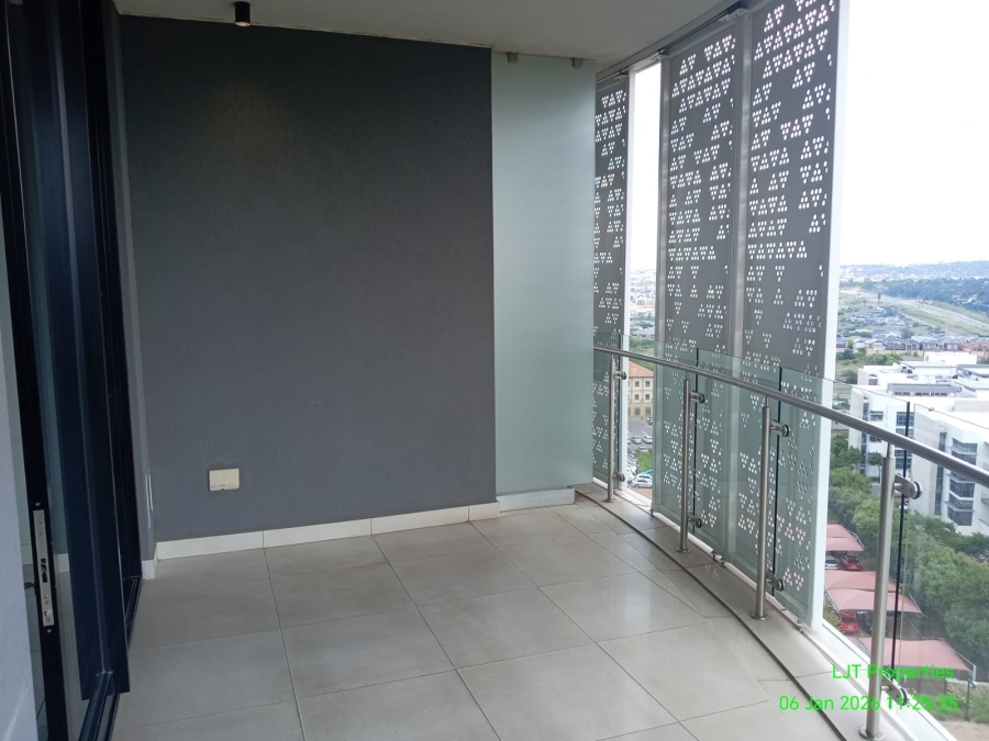 To Let 2 Bedroom Property for Rent in Waterfall Gauteng