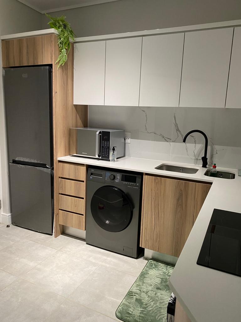 To Let 1 Bedroom Property for Rent in Waterfall Gauteng