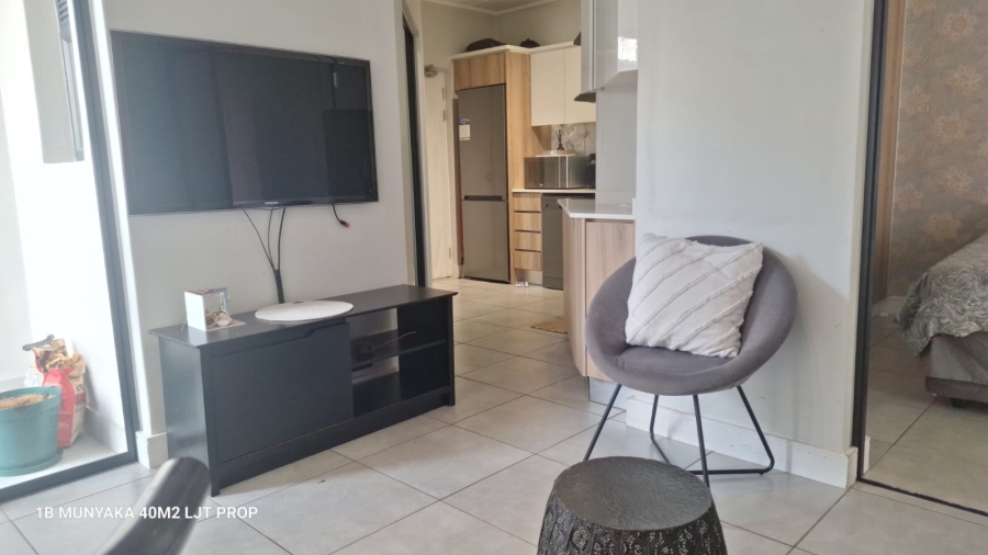 To Let 1 Bedroom Property for Rent in Waterfall Gauteng
