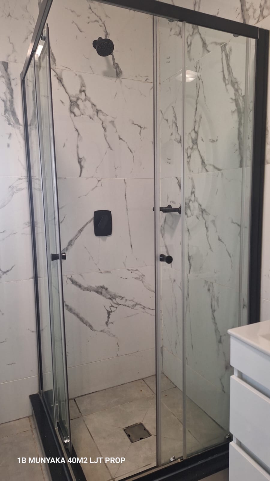 To Let 1 Bedroom Property for Rent in Waterfall Gauteng