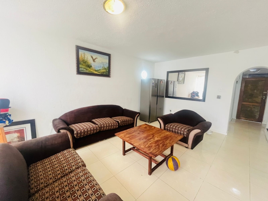 To Let 2 Bedroom Property for Rent in Blackheath Gauteng