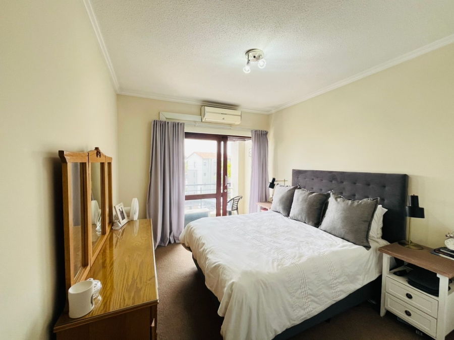 2 Bedroom Property for Sale in Beverley Gauteng