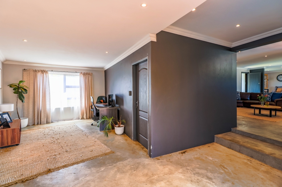 4 Bedroom Property for Sale in Rynfield Gauteng