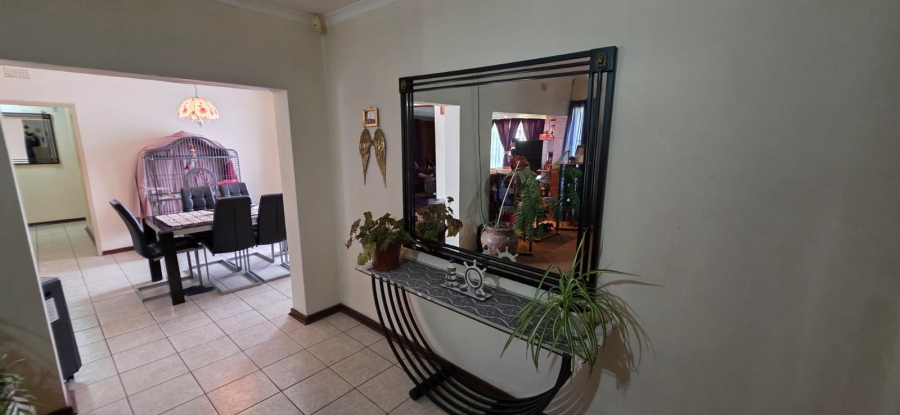 4 Bedroom Property for Sale in Hillshaven Gauteng