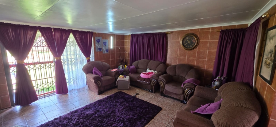 4 Bedroom Property for Sale in Hillshaven Gauteng