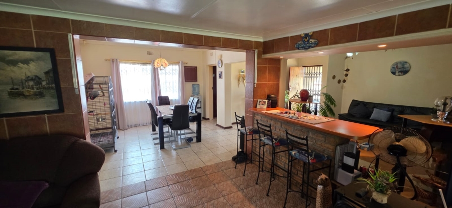 4 Bedroom Property for Sale in Hillshaven Gauteng
