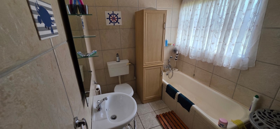 4 Bedroom Property for Sale in Hillshaven Gauteng