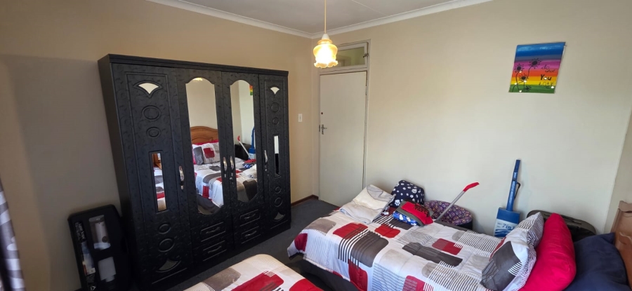 4 Bedroom Property for Sale in Hillshaven Gauteng