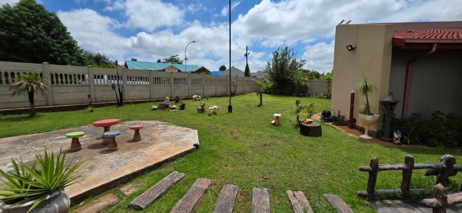 4 Bedroom Property for Sale in Hillshaven Gauteng