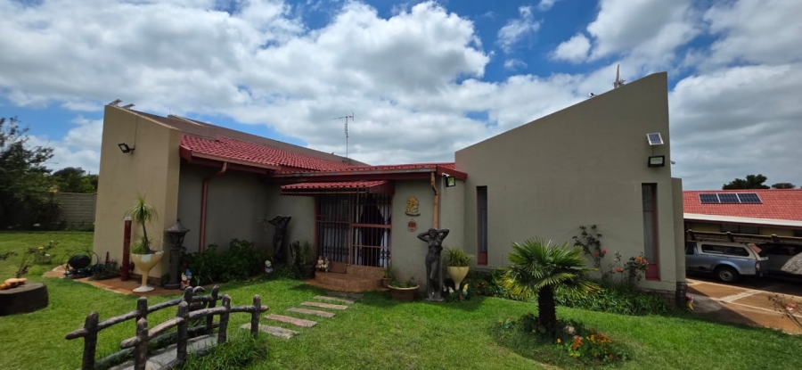 4 Bedroom Property for Sale in Hillshaven Gauteng
