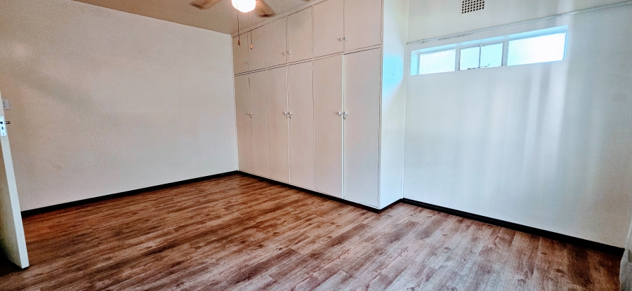 2 Bedroom Property for Sale in Three Rivers Proper Gauteng