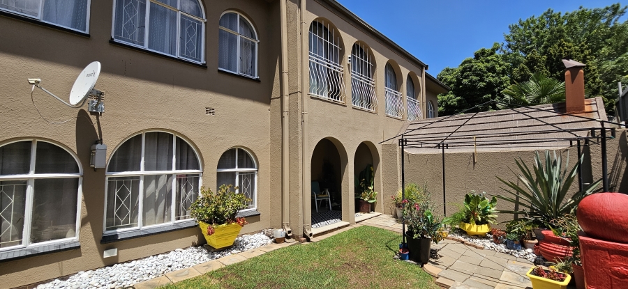 3 Bedroom Property for Sale in Three Rivers Proper Gauteng