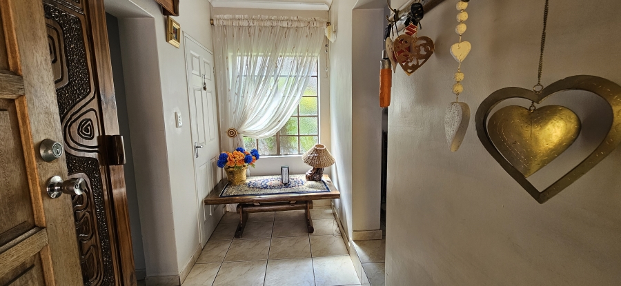 3 Bedroom Property for Sale in Three Rivers Proper Gauteng