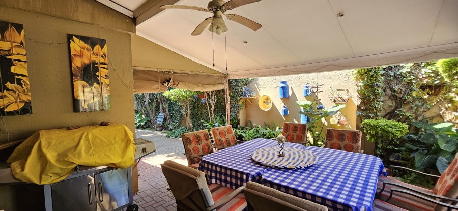 3 Bedroom Property for Sale in Three Rivers Proper Gauteng