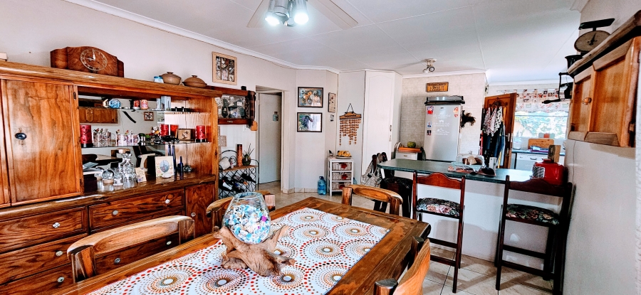 3 Bedroom Property for Sale in Three Rivers Proper Gauteng