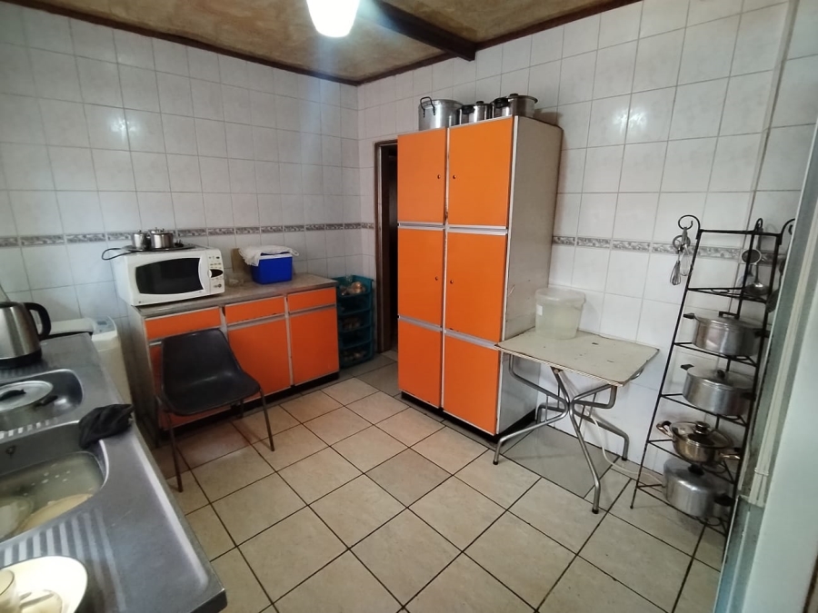 3 Bedroom Property for Sale in Tladi Gauteng